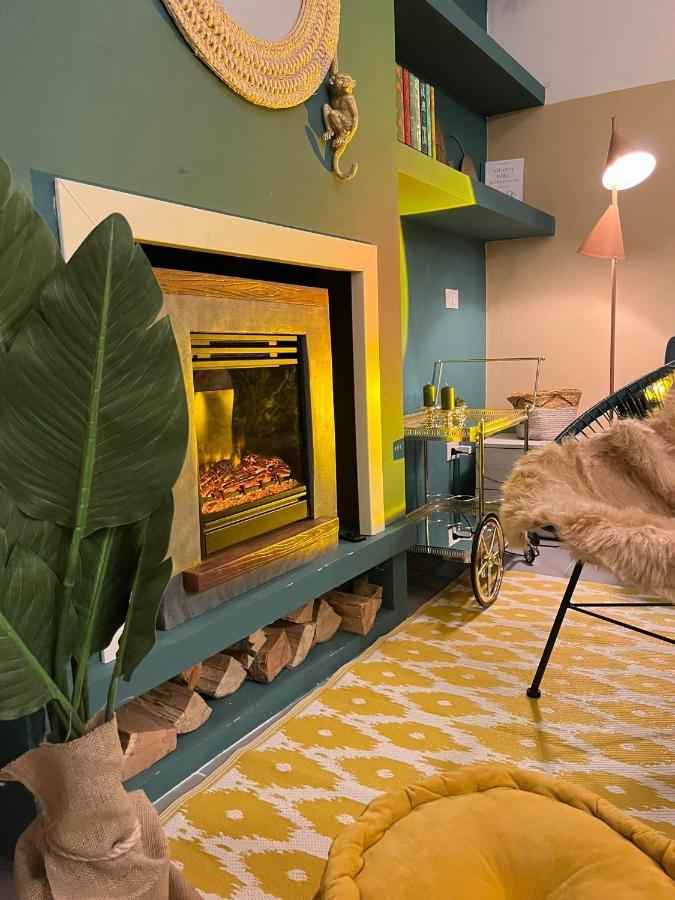 H33 Boutique Apartment In Livorno Centro Екстер'єр фото
