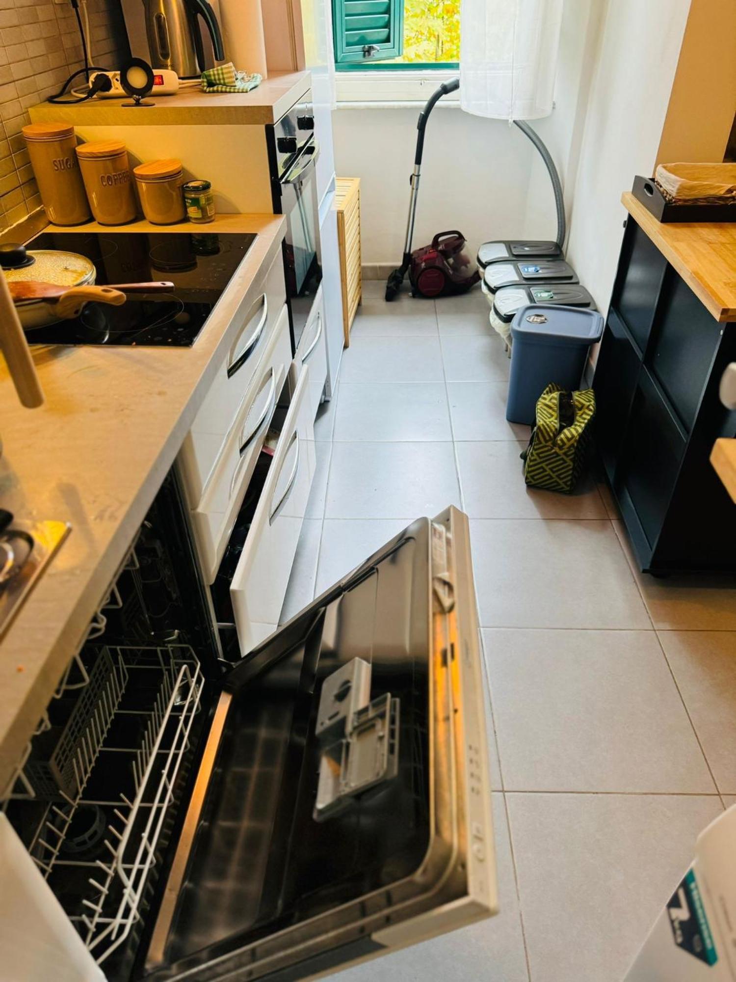H33 Boutique Apartment In Livorno Centro Екстер'єр фото